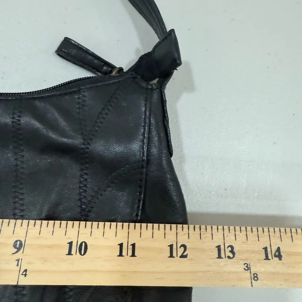 Covington Womens Purse Patches Shoulder Strap Zipper Bag - Picture 6 of 8